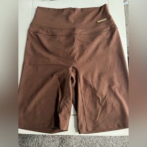 Whitney Simmons x gym shark collab